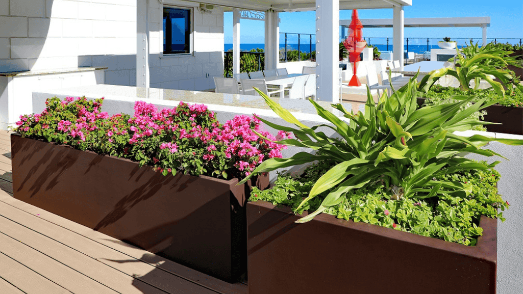 small outdoor planters and garden accents