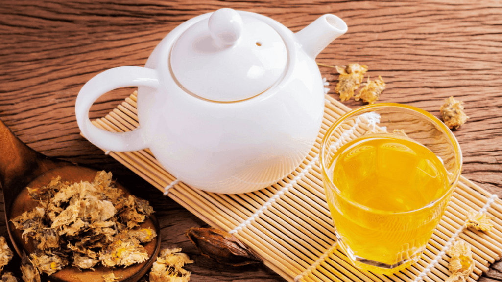 Chrysanthemum tea being prepared with chrysanthemums flower